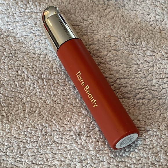 Rare Beauty by Selena Gomez Soft Pinch Tinted Lip Oil Stain in Serenity - Picture 5 of 6